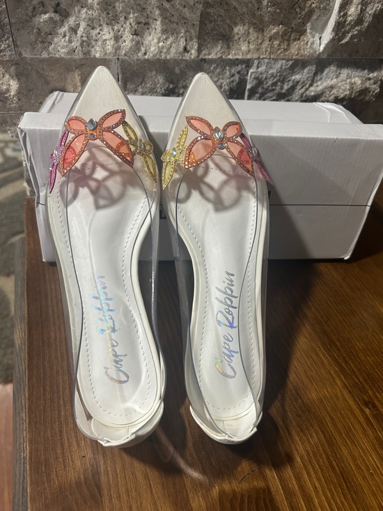 Cape Robbin Shoes - Theressa Rhinestone Butterfly Clear Upper Flats new in box size 7